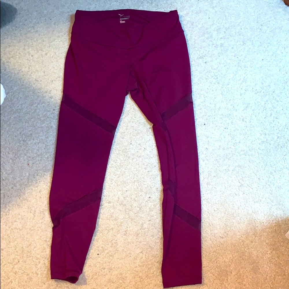 old navy leggings with mesh stripes